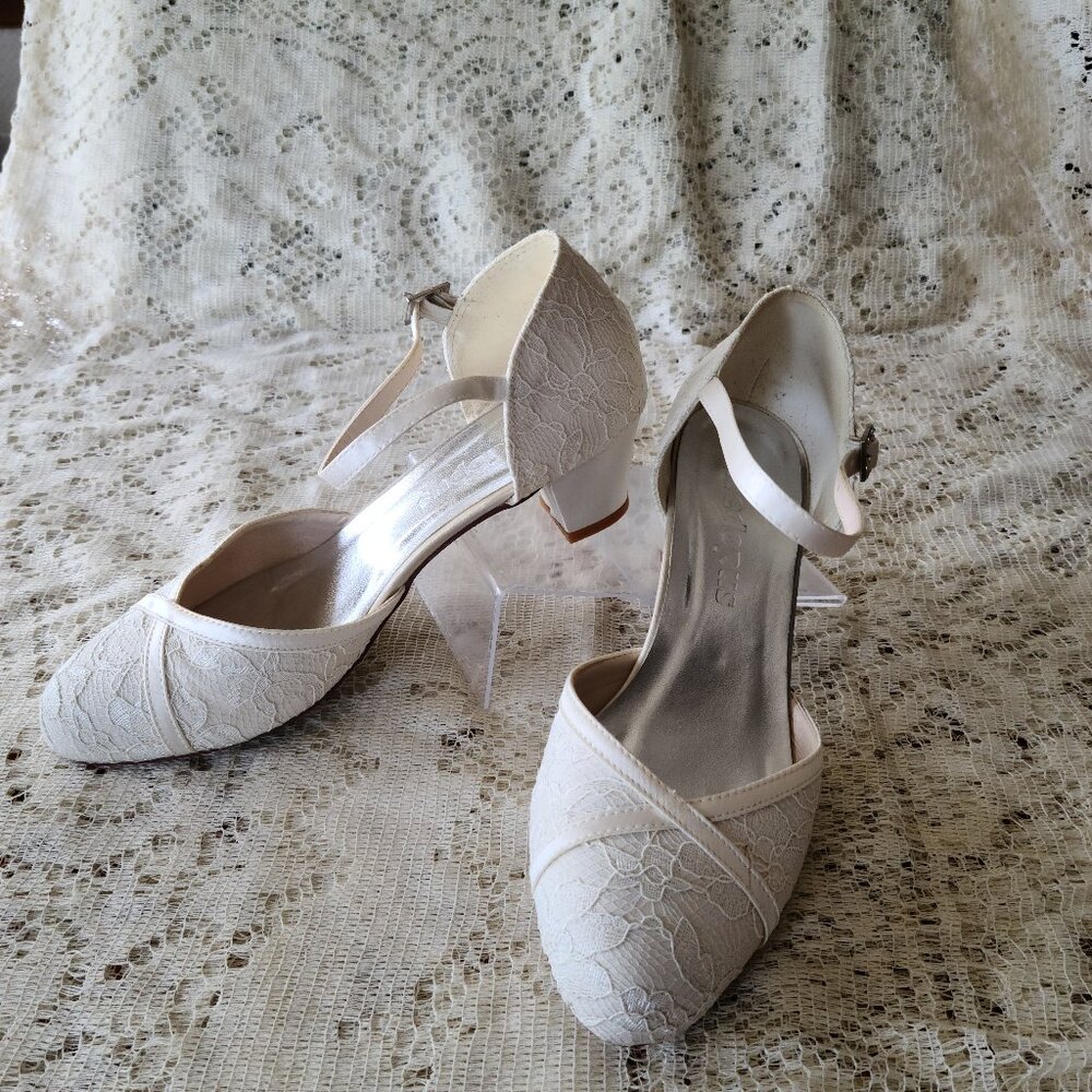 WEDOPUS CREAM LACE BRIDAL SHOES- ANKLE STRAP-MOTIF --SIZE  US 7 TO 7.5